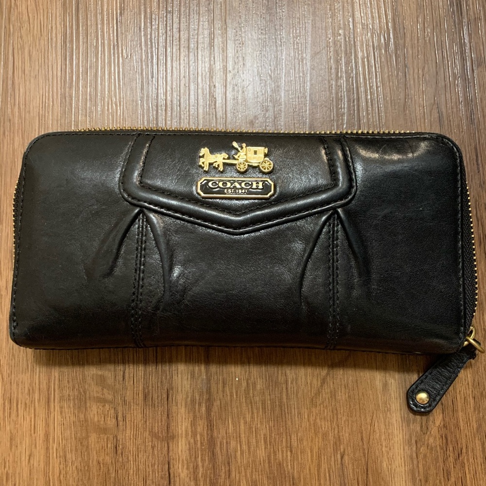 Coach wallet
